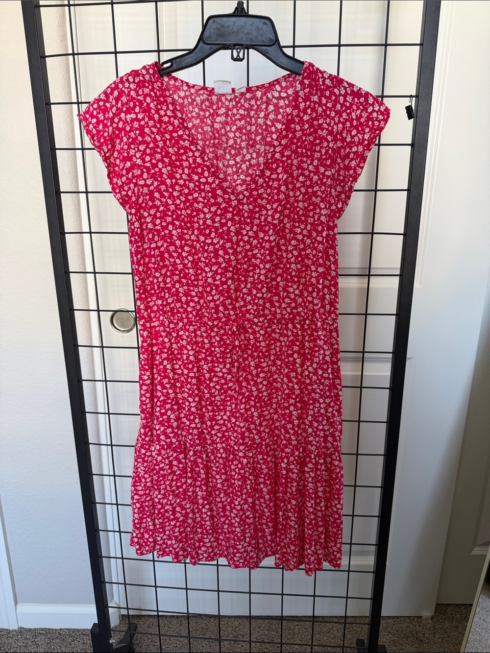 GAP Red-Pink Floral V-Neck Mini Dress